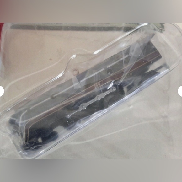 Hallmark Keepsake - Lionel Trains - 746 Norfolk & Western "The Tender" Ornament - Picture 2 of 6